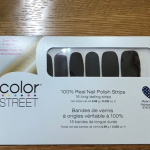 Color street nail strips